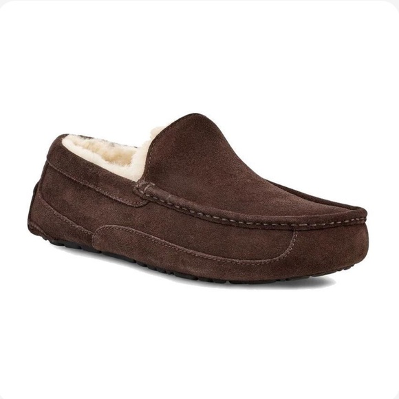 UGG Other - UGG Men's Ascot slippers in espresso brown size 10